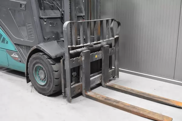 LINDE H 30 T - 02