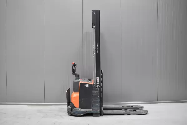 TOYOTA SWE 120