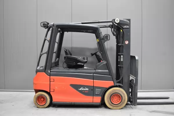 LINDE E 30 L - 01