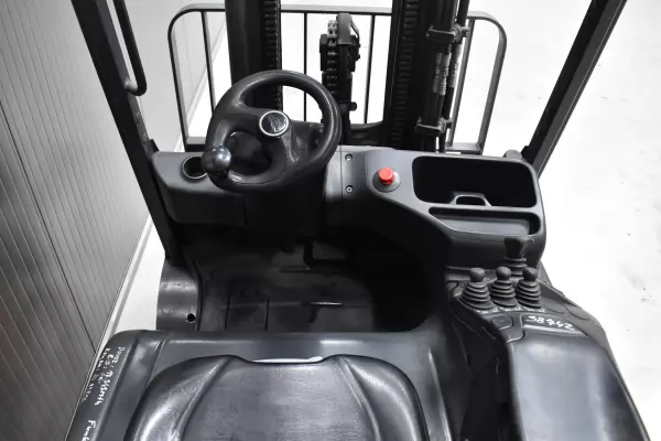 LINDE E 30 L - 01