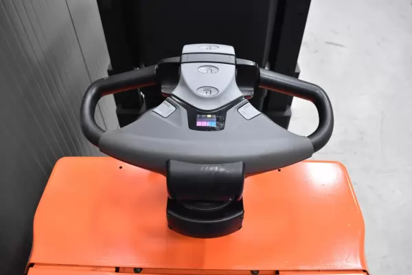 TOYOTA OSE 180 XP