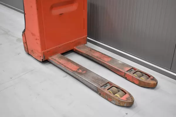 LINDE T 20 - 02