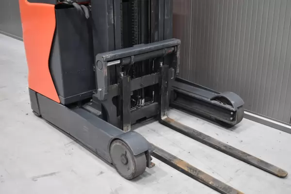 LINDE R 14 - 01
