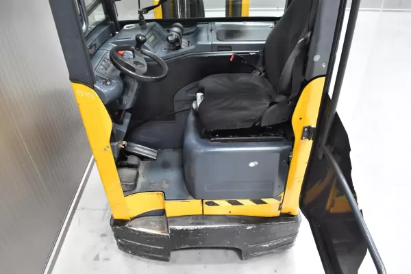 JUNGHEINRICH ETV C 16