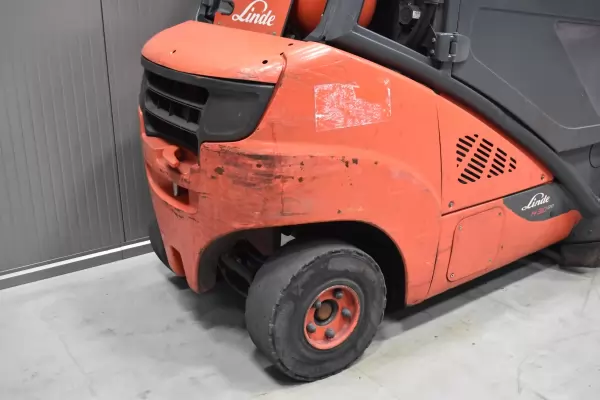LINDE H 30 T - 02