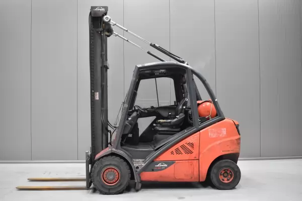 LINDE H 30 T - 02