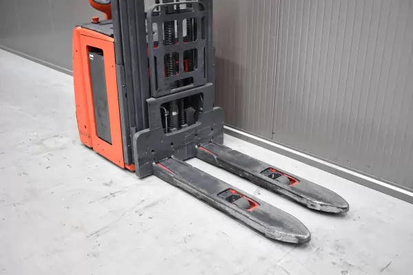 LINDE L 16 I