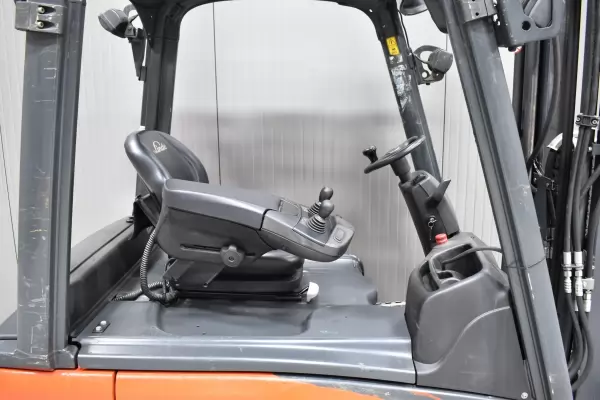 LINDE E 20 L - 02