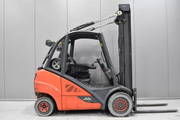 LINDE H 30 T - 02