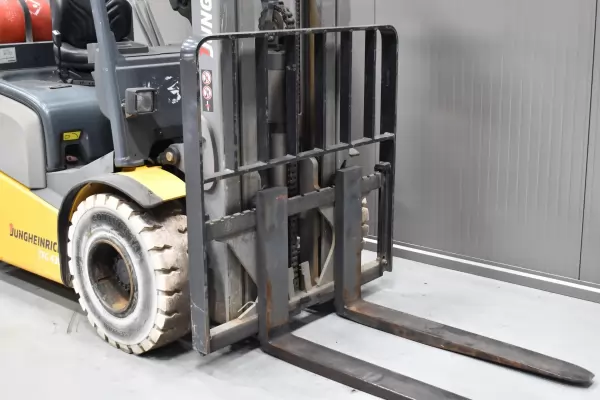 JUNGHEINRICH TFG 430