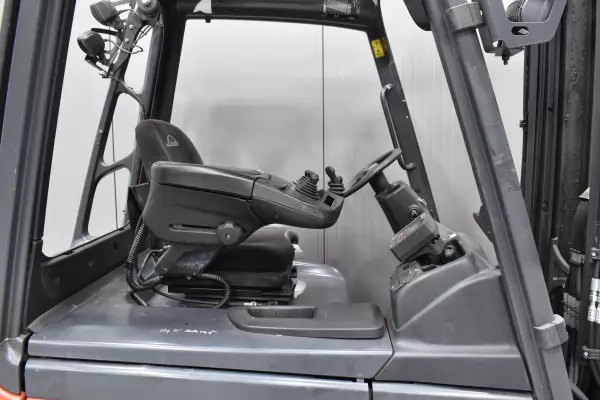LINDE E 30 H/600 - 01