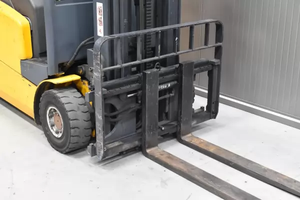 JUNGHEINRICH EFG 216 kn