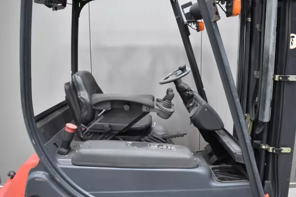 LINDE E 20 P