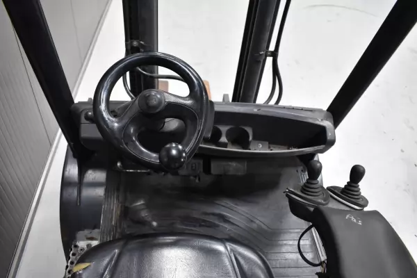 LINDE H 30 T - 01