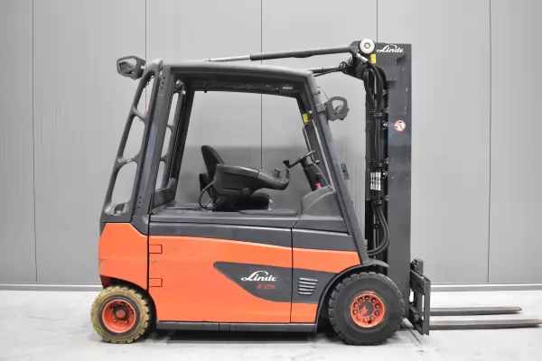 LINDE E 25 L - 01
