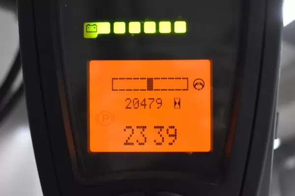 LINDE E 25 L - 01