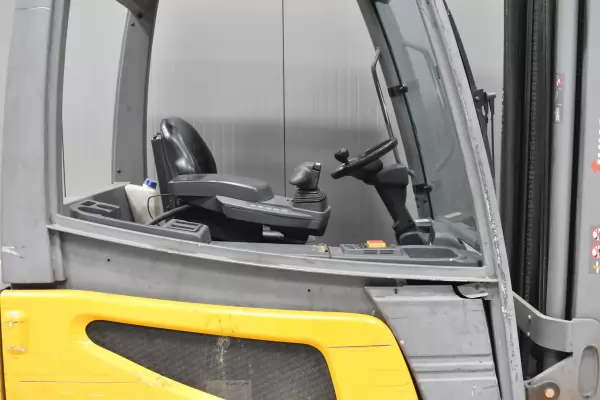 JUNGHEINRICH EFG 425 k