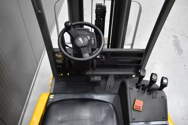 JUNGHEINRICH EFG 320 N