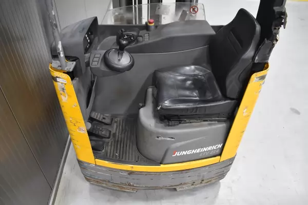 JUNGHEINRICH ETV 214