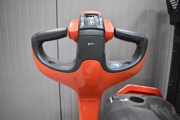 LINDE D 08