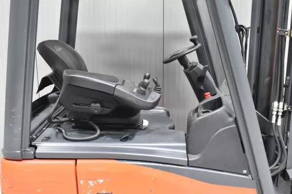 LINDE E 16 C - 02