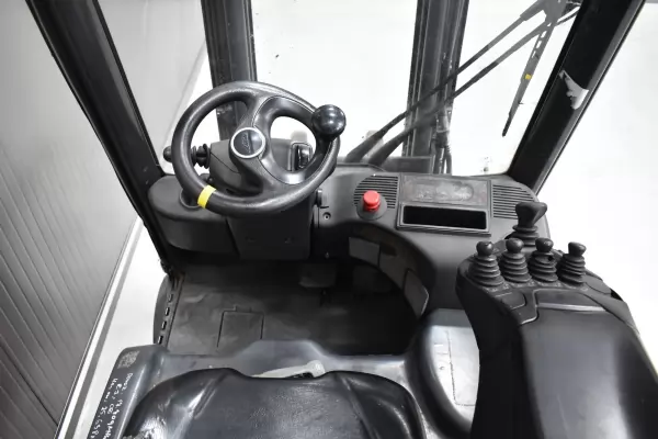 LINDE E 20 L - 02