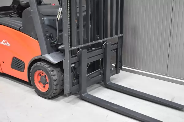LINDE E 12 - 01