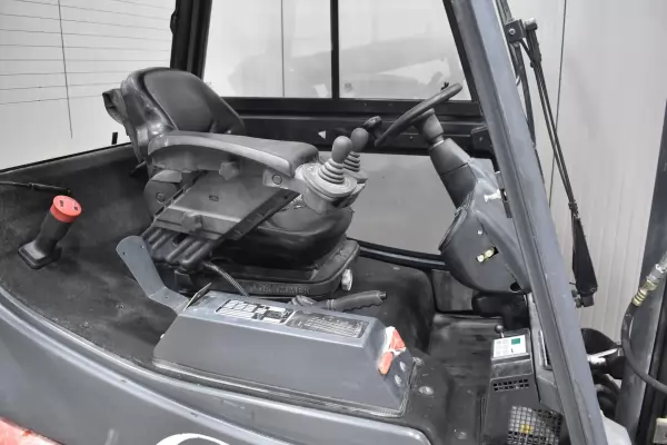 LINDE E 25 S
