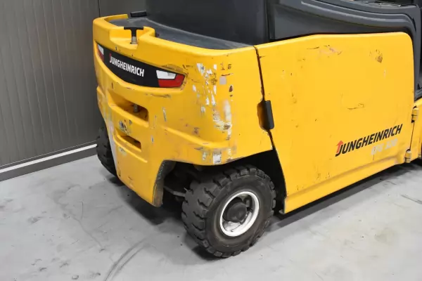JUNGHEINRICH EFG 320