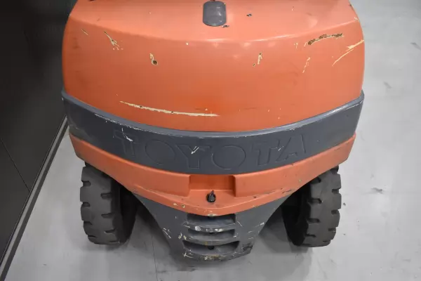 TOYOTA 7FBMF45