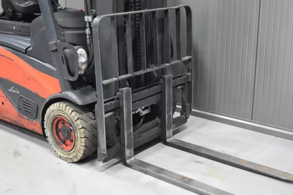 LINDE E 16 C - 02