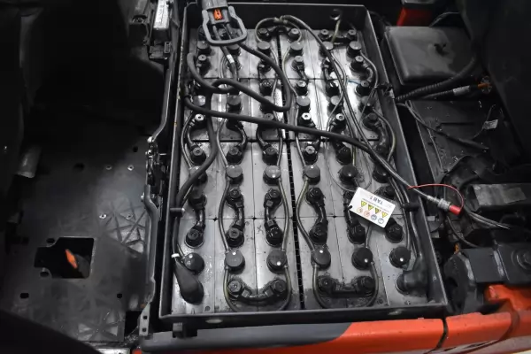 LINDE E 16 C - 02