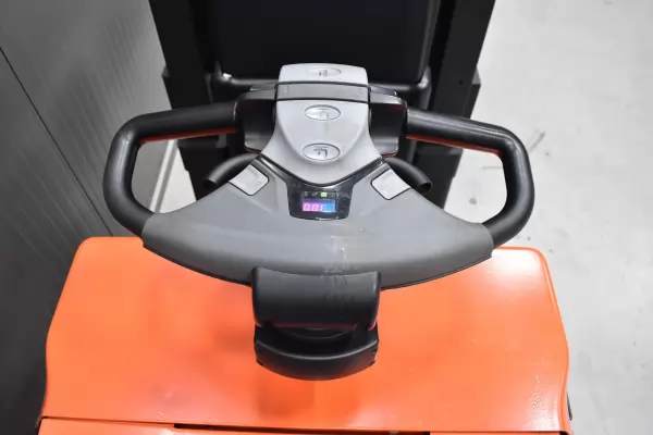 TOYOTA OSE 180 XP