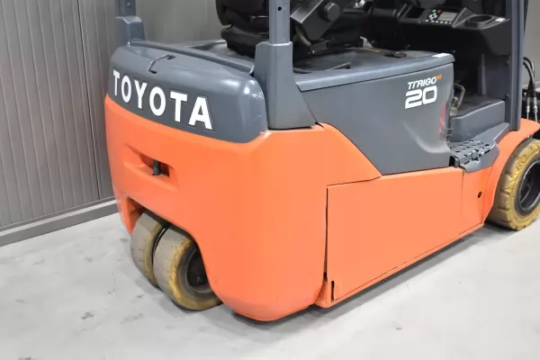 TOYOTA 8FBE20T