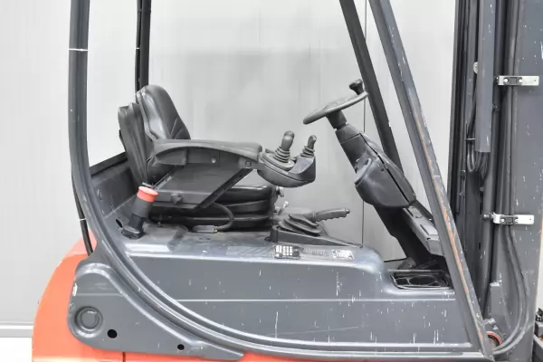 LINDE E 16 C - 02