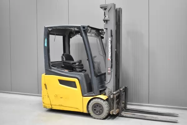 JUNGHEINRICH EFG 216 k