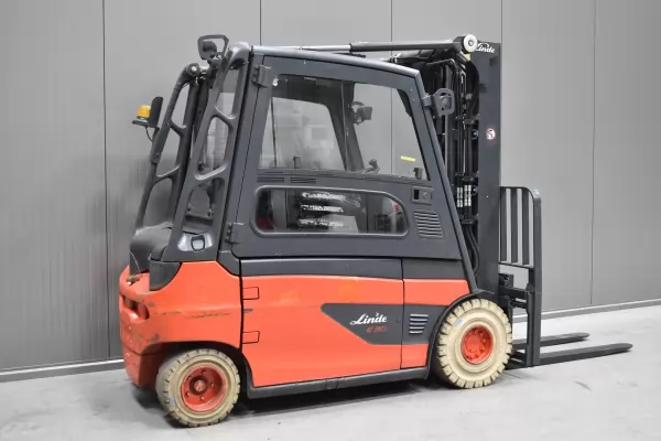 LINDE E 30 L - 01