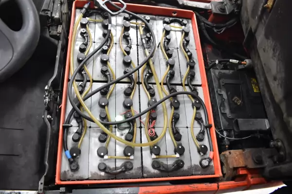 LINDE E 16 - 02