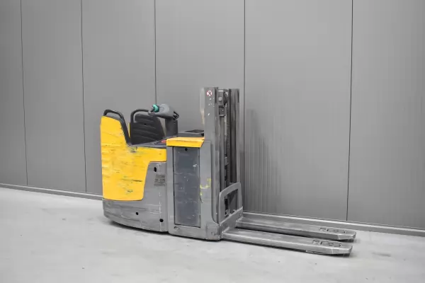 JUNGHEINRICH ERD 220