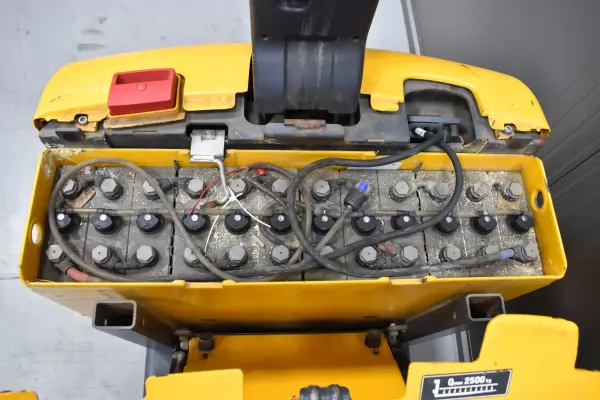 JUNGHEINRICH ECE 225