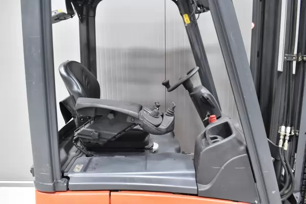 LINDE E 12 - 01