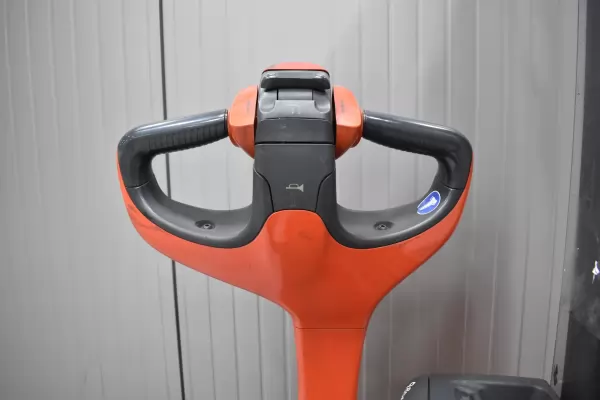 LINDE L 12