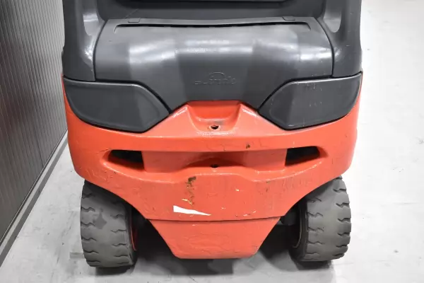 LINDE E 25 L - 01