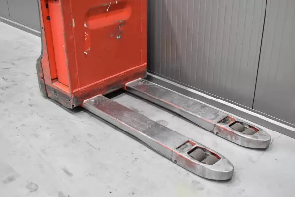 LINDE T 16