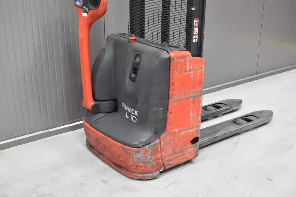 LINDE L 10