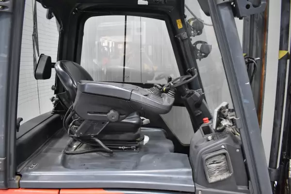 LINDE E 16 PH - 02
