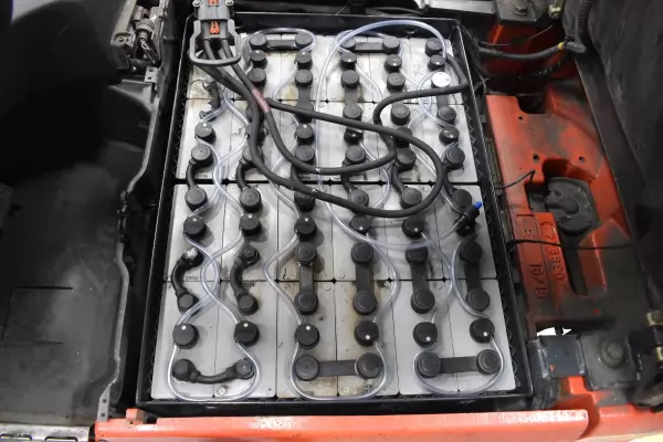 LINDE E 16 - 01