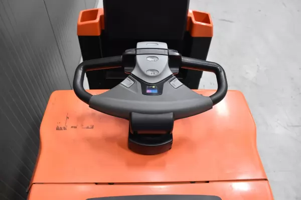 TOYOTA OSE 250