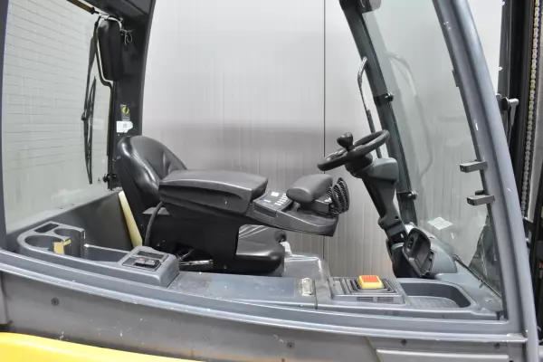 JUNGHEINRICH EFG 425 ks
