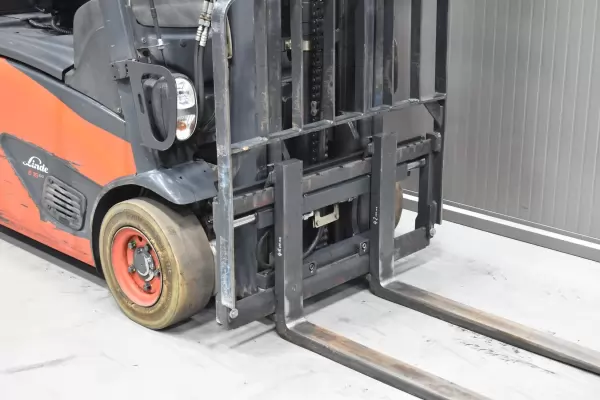 LINDE E 16 - 02